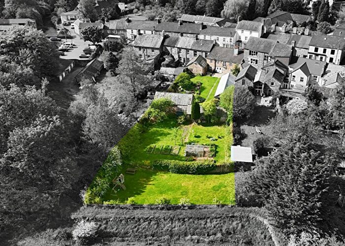 4 Bedroom Terraced House For Sale In Brook Street, Bampton, Tiverton, EX16