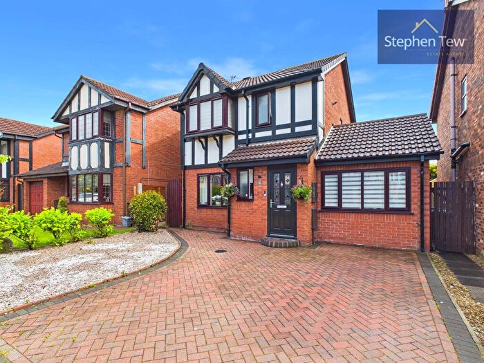 4 Bedroom Detached House For Sale In Oakwood Close, Blackpool, FY4