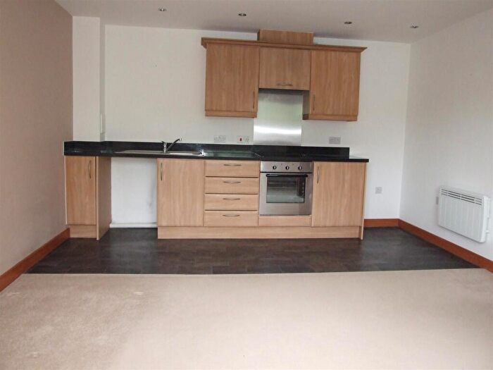 1 Bedroom Apartment To Rent In Vantage Court, Southend On Sea, SS2