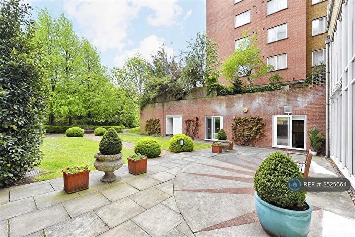3 Bedroom Flat To Rent In Regent Court, London, NW8