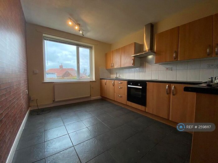 3 Bedroom Semi-Detached House To Rent In Felley Avenue, Kirkby-In-Ashfield, Nottingham, NG17