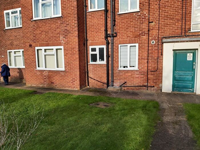 2 Bedroom Flat To Rent In Heigham Grove, Norwich, NR2