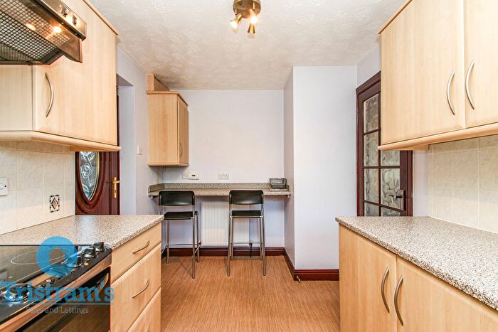 2 Bedroom Detached Bungalow To Rent In Bedlington Gardens, Mapperley, Nottinghamshire, NG3