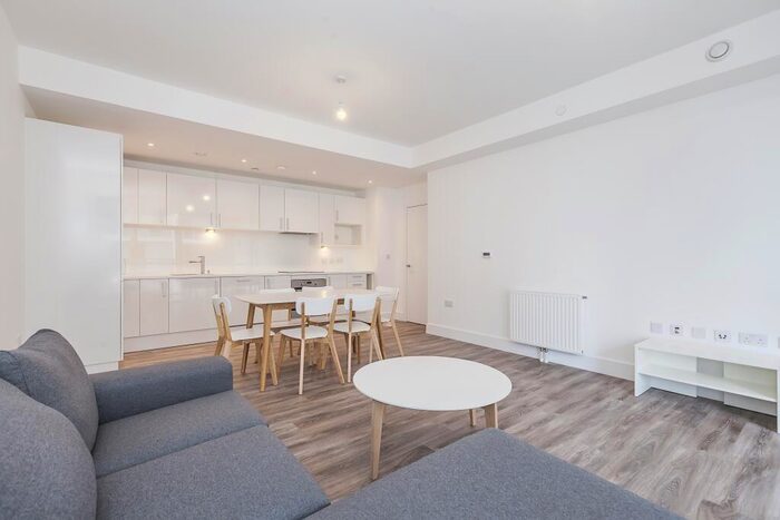 2 Bedroom Apartment To Rent In Argo Apartments, Canning Town London, E16