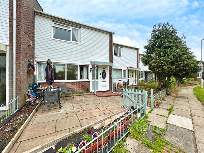2 Bedroom Terraced House For Sale In Carmarthen Close, Farnborough, Hampshire, GU14