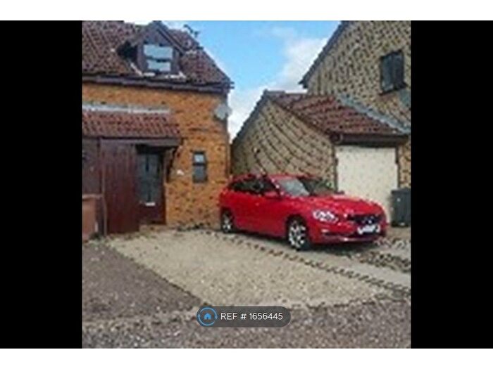 1 Bedroom Semi Detached House To Rent In Montfitchet Walk, Stevenage, SG2