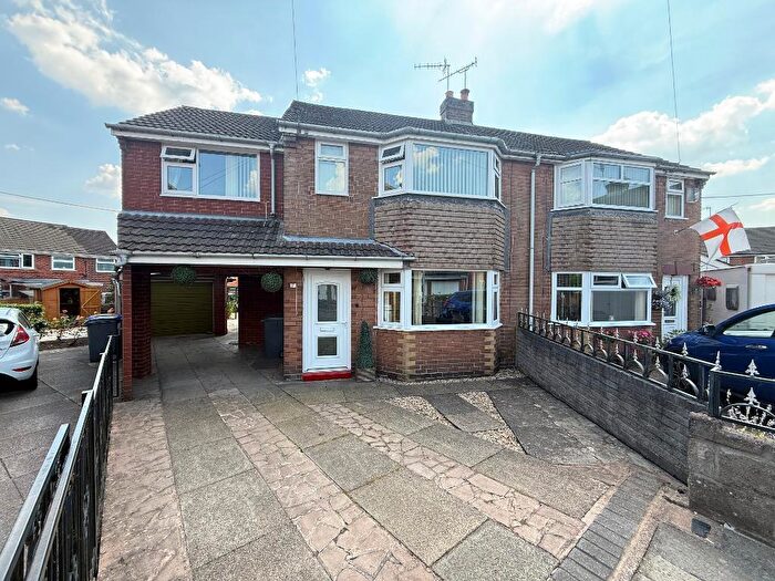 3 Bedroom Semi-Detached House For Sale In Elkstone Close, Tunstall, Stoke On Trent, ST6