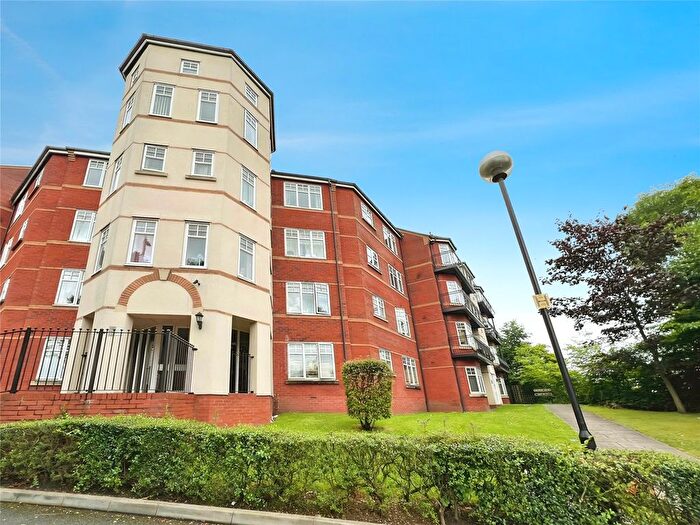 2 Bedroom Flat To Rent In Pennant Court, Penn Road, Wolverhampton, West Midlands, WV3