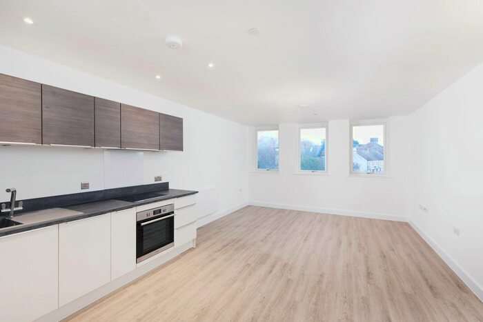 1 Bedroom Flat To Rent In Broadway, Peterborough, PE1