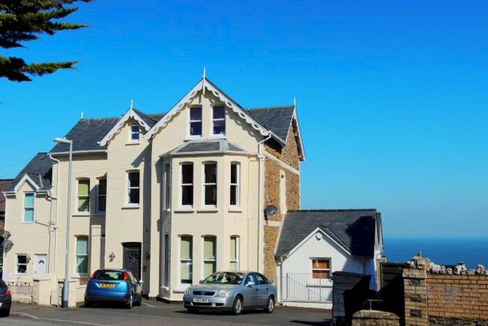 1 Bedroom Flat To Rent In Crofts Lea Park, Ilfracombe, EX34