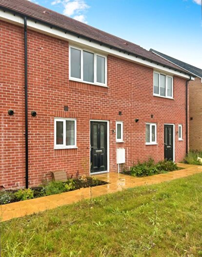 2 Bedroom Terraced House To Rent In Watson Drive, Scartho Top, Grimsby, Lincolnshire, DN33