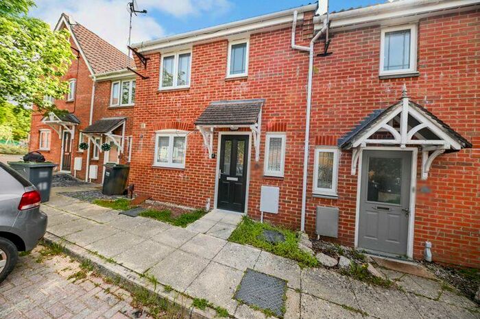 3 Bedroom Detached House To Rent In Merlin Close, Waterlooville, PO8