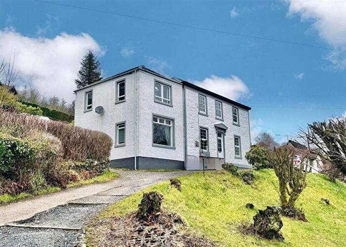 3 Bedroom Flat For Sale In Clynder, Helensburgh, Argyll And Bute, G84