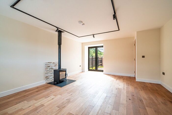 4 Bedroom Barn Conversion For Sale In Pontesford Hill, Pontesbury, Shropshire, SY5