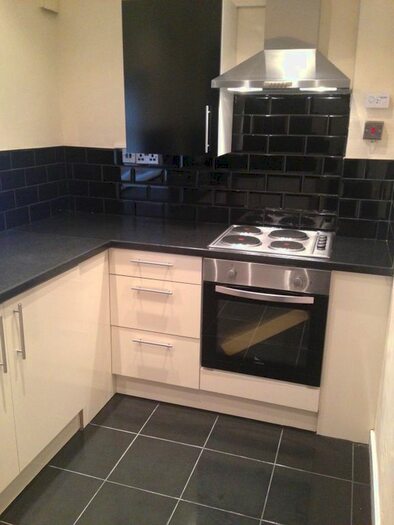 2 Bedroom Flat To Rent In Laurel Road, Liverpool, L7
