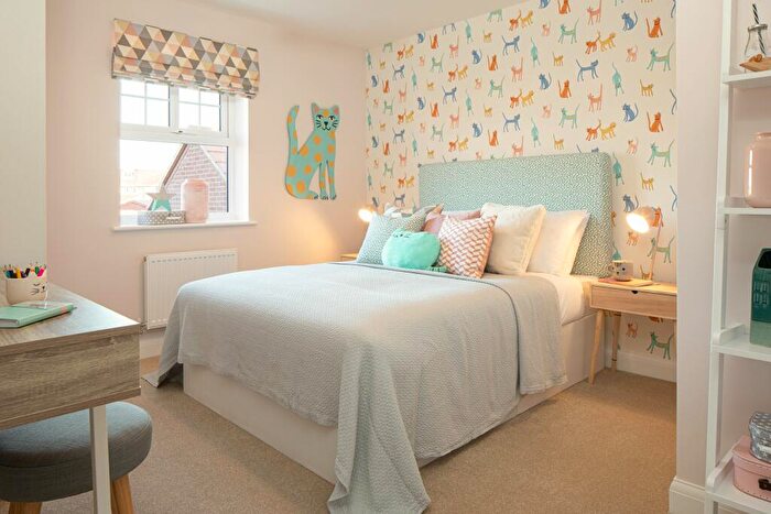 4 Bedroom Detached House For Sale In Lower Road, Hullbridge, Hockley, Essex, SS5