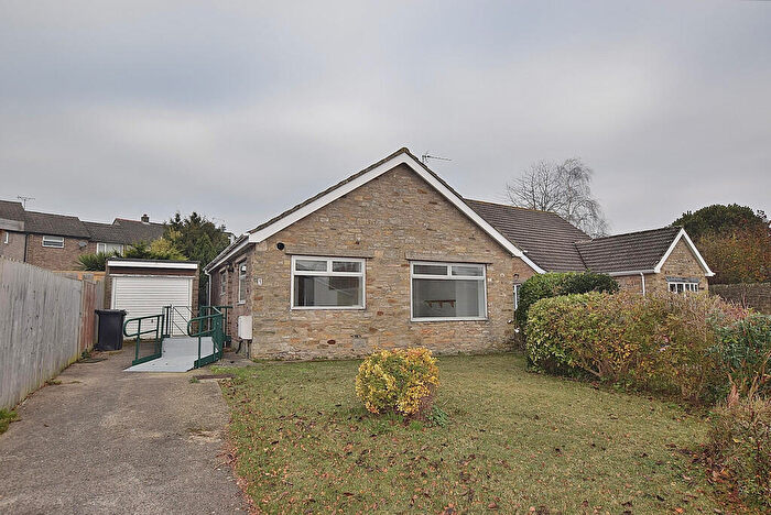2 Bedroom Detached Bungalow For Sale In White Rose Crescent, Richmond, DL10