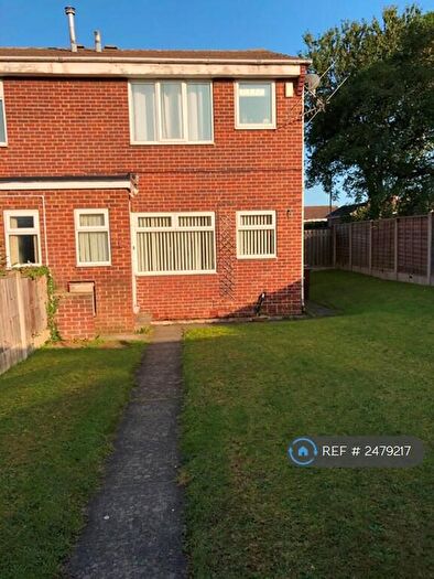 1 Bedroom Flat To Rent In Flanderwell, Rotherham, S66