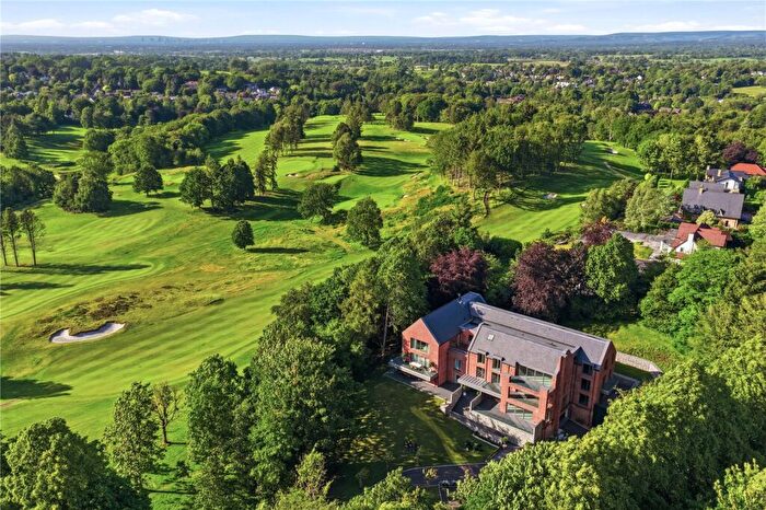 3 Bedroom Apartment For Sale In Macclesfield Road, Prestbury, Macclesfield, Cheshire, SK10