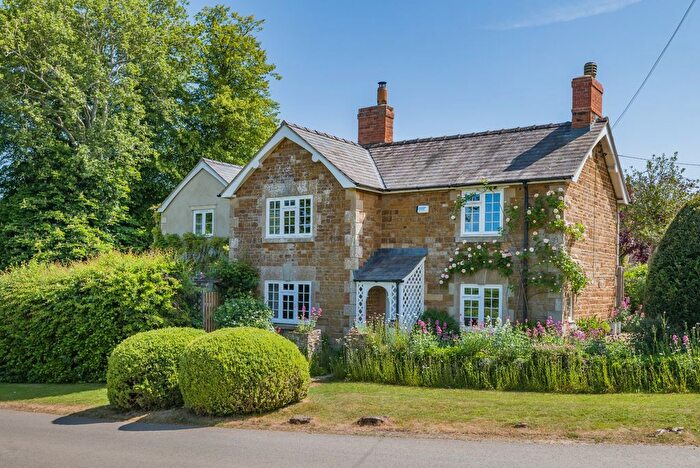 4 Bedroom Detached House For Sale In Ascott, Shipston-On-Stour, Warwickshire, CV36