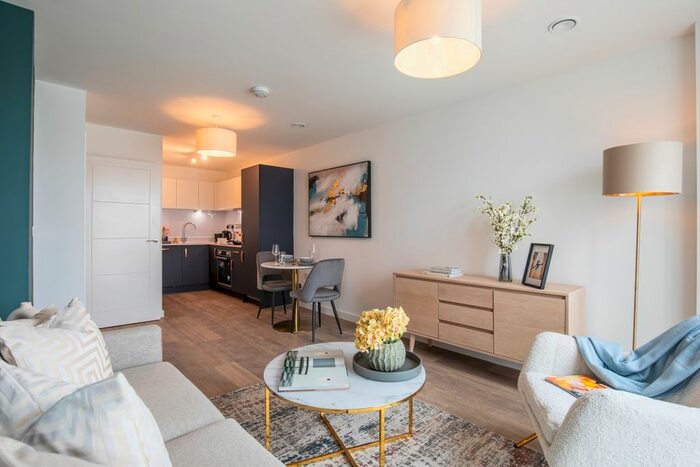 1 Bedroom Flat To Rent In Centenary Plaza, Southampton, SO19