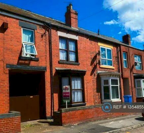 3 Bedroom Terraced House To Rent In Poole Road, Sheffield, S9