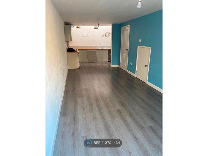 2 Bedroom Terraced House To Rent In Shortlands Road, Sittingbourne, ME10