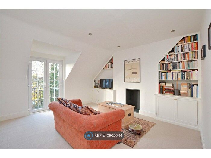 1 Bedroom Flat To Rent In Lee High Road, London, SE12