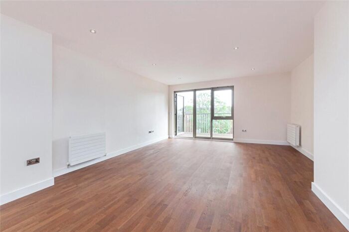 3 Bedroom Flat To Rent In Huxley House, Lawn Road, NW3