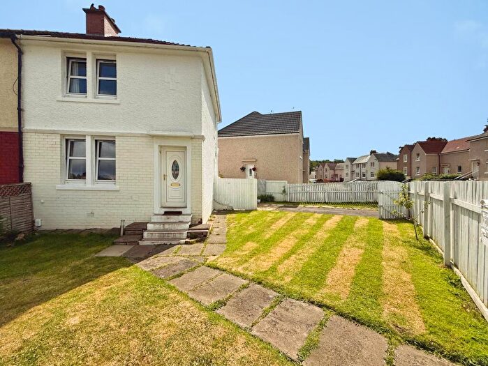 2 Bedroom Semi-Detached House For Sale In Kenilworth Crescent, Hamilton, ML3