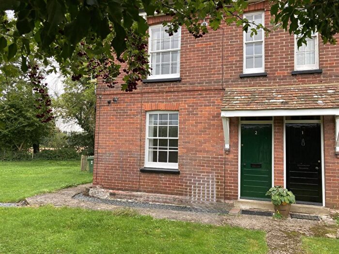 3 Bedroom Cottage To Rent In Maidstone Road, Horsmonden, Kent, TN12