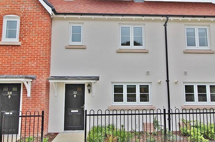 3 Bedroom Terraced House To Rent In Houghton Avenue, Berewood, PO7