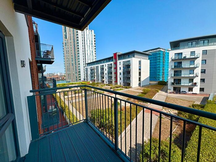 1 Bedroom Flat To Rent In John Thornycroft Road, Woolston, Hampshire, SO19