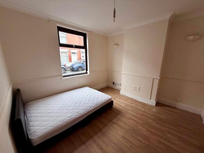 1 Bedroom House To Rent In Room, College Street, Grantham, NG31