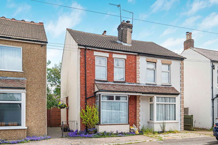 3 Bedroom Semi-Detached House For Sale In Addison Road, Caterham, CR3