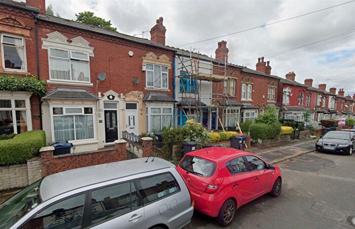 3 Bedroom Terraced House To Rent In Selsey Road, Birmingham, B17