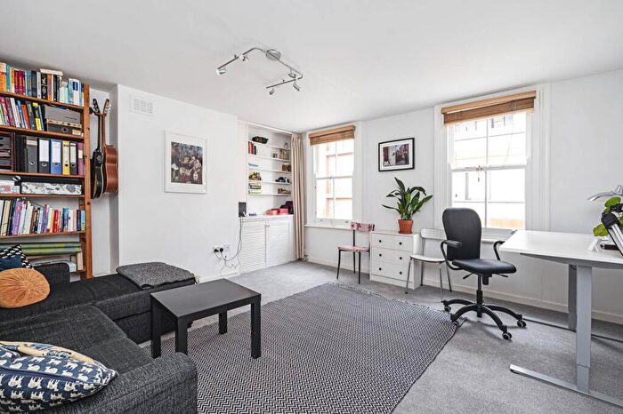 2 Bedroom Flat To Rent In Scawfell Street, Hoxton, , Shoreditch, London, E2
