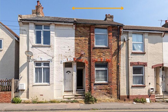 3 Bedroom Terraced House For Sale In , Gibbon Road, Newhaven, Brighton, , Brighton, BN9