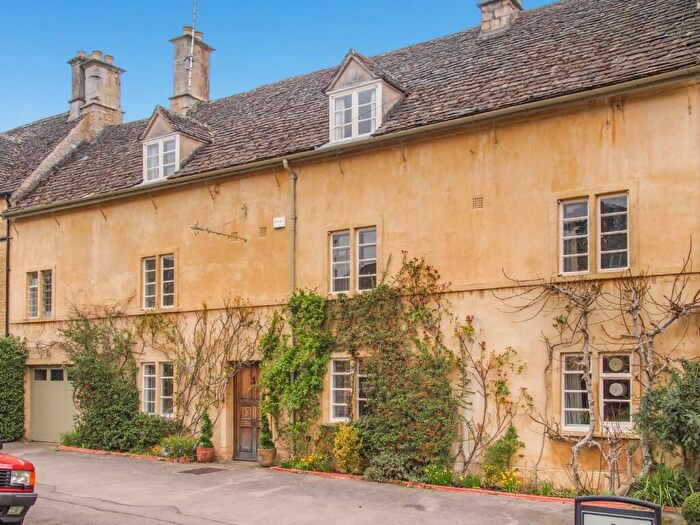 5 Bedroom House For Sale In Cecily Hill, Cirencester, Gloucestershire, GL7