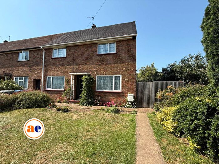 3 Bedroom Property For Sale In Forest Road, Erith, DA8