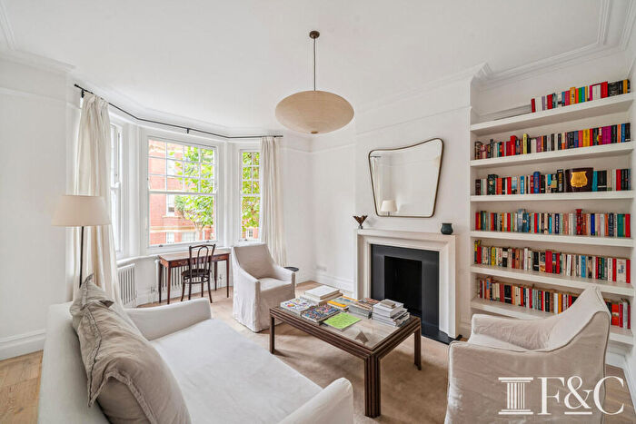 2 Bedroom Apartment For Sale In Riverview Gardens, London, SW13