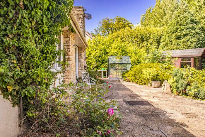 1 Bedroom Apartment To Rent In River Acres Annexe, Moulsford, OX10