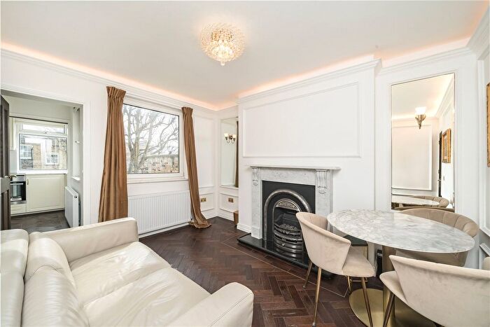 2 Bedroom Flat To Rent In Abingdon Villas, London, W8