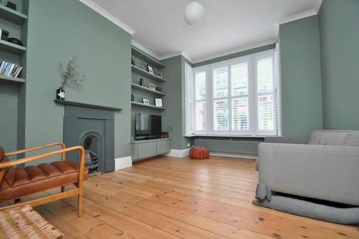 1 Bedroom Flat To Rent In Waterlow Road, London, N19