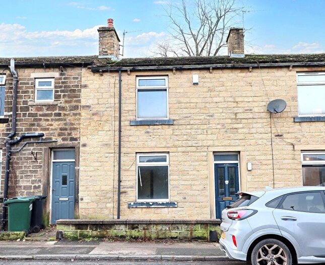 2 Bedroom Terraced House For Sale In Ingrow Lane, Keighley, BD22
