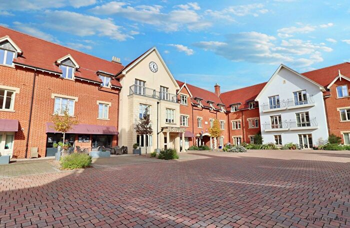 1 Bedroom Flat For Sale In Garnier Drive, Eastleigh, SO50