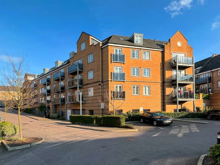 1 Bedroom Apartment To Rent In Constables Way, Hertford, SG13