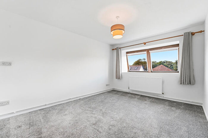 2 Bedroom Flat To Rent In Devonshire Road, Bexleyheath, DA6