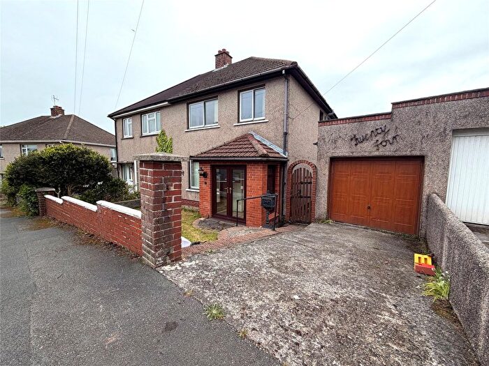 3 Bedroom Semi-Detached House For Sale In Mount Pleasant Way, Milford Haven, Pembrokeshire, SA73