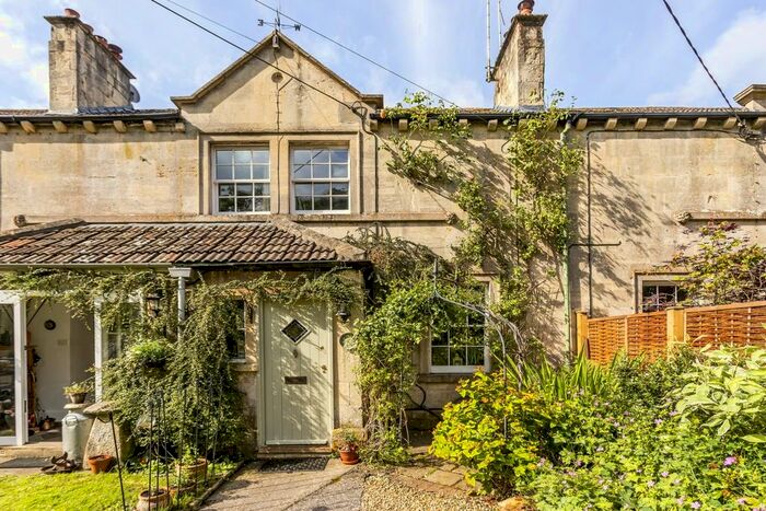 3 Bedroom Cottage To Rent In Kingsdown, Corsham, SN13